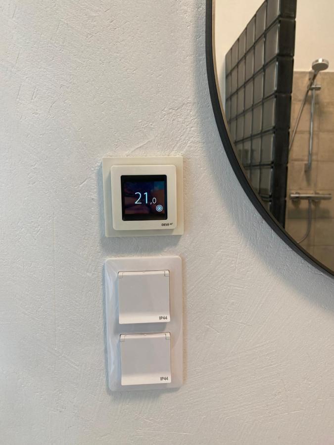 Siauliai Center Visinskio New Self Check In Bagian luar foto